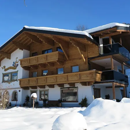 Haus Enzian Lägenhet